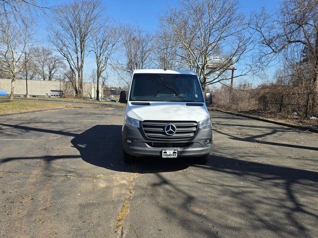 2024 Mercedes-Benz Sprinter Base