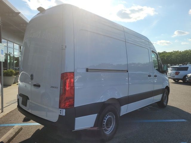 2024 Mercedes-Benz Sprinter Cargo