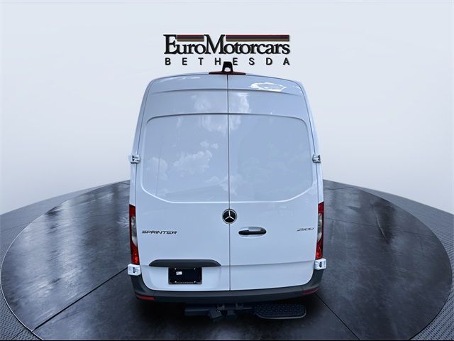 2024 Mercedes-Benz Sprinter Base