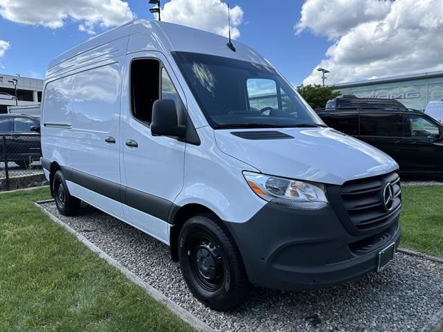 2024 Mercedes-Benz Sprinter Base