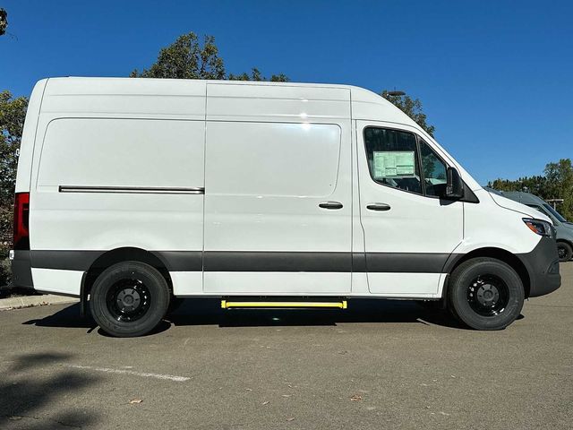 2024 Mercedes-Benz Sprinter Base