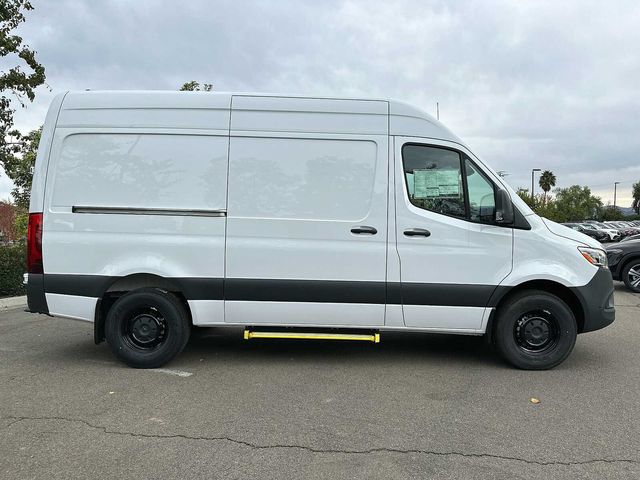 2024 Mercedes-Benz Sprinter Base