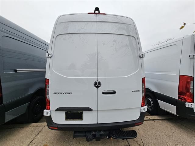 2024 Mercedes-Benz Sprinter Cargo