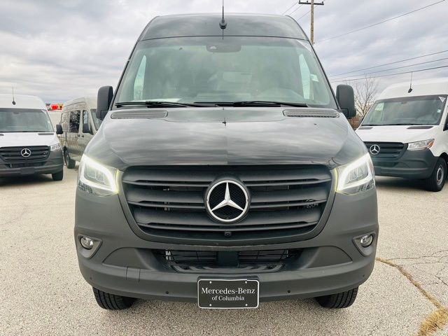 2024 Mercedes-Benz Sprinter Crew