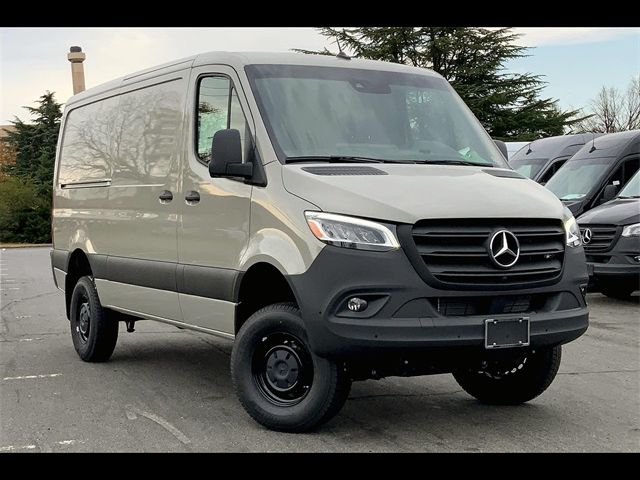 2024 Mercedes-Benz Sprinter Crew