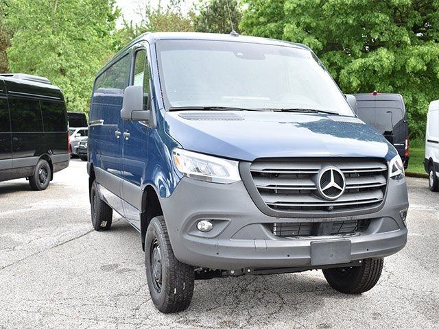 2024 Mercedes-Benz Sprinter Base