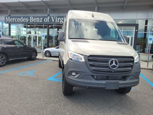 2024 Mercedes-Benz Sprinter Base