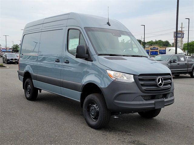 2024 Mercedes-Benz Sprinter Base