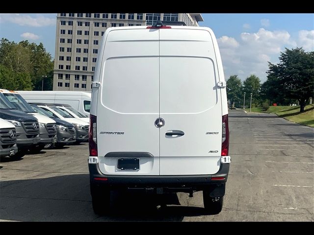 2024 Mercedes-Benz Sprinter Crew