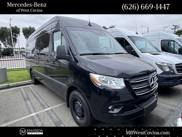 2024 Mercedes-Benz Sprinter Cargo