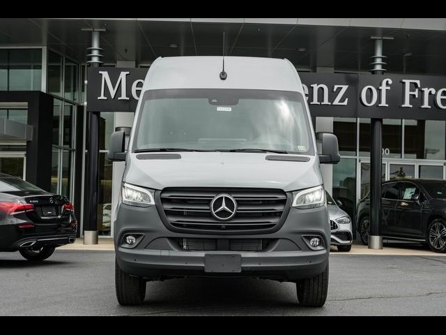 2024 Mercedes-Benz Sprinter Base