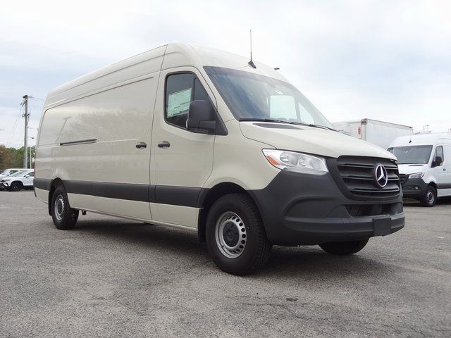 2024 Mercedes-Benz Sprinter Base