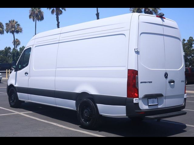 2024 Mercedes-Benz Sprinter Base