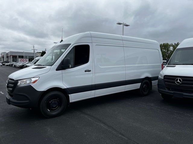 2024 Mercedes-Benz Sprinter Base