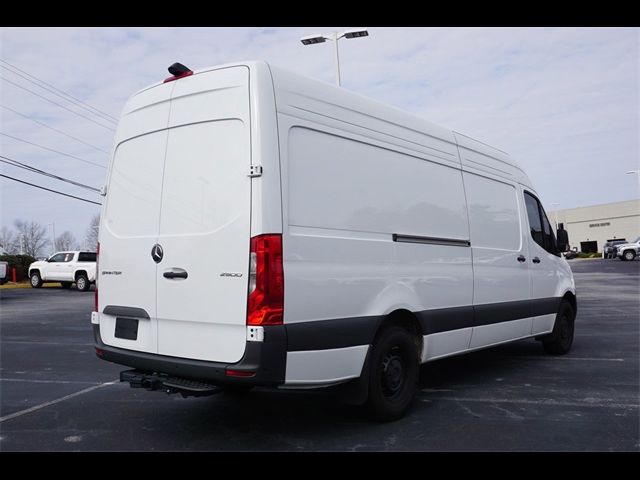 2024 Mercedes-Benz Sprinter Base