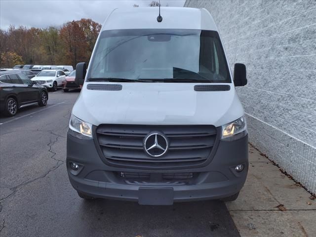 2024 Mercedes-Benz Sprinter Cargo