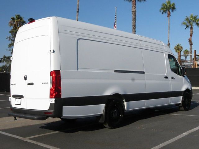 2024 Mercedes-Benz Sprinter Cargo