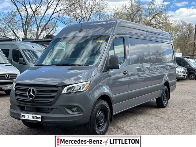 2024 Mercedes-Benz Sprinter Base