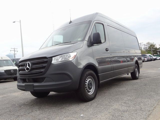 2024 Mercedes-Benz Sprinter Base