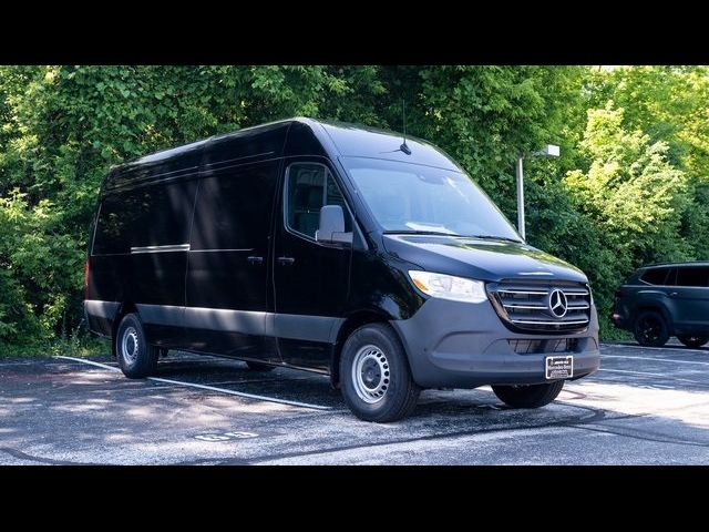 2024 Mercedes-Benz Sprinter Base