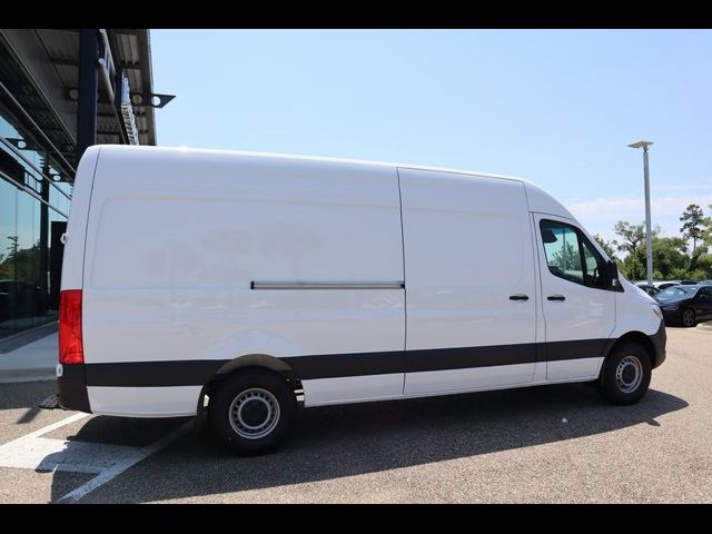 2024 Mercedes-Benz Sprinter Base