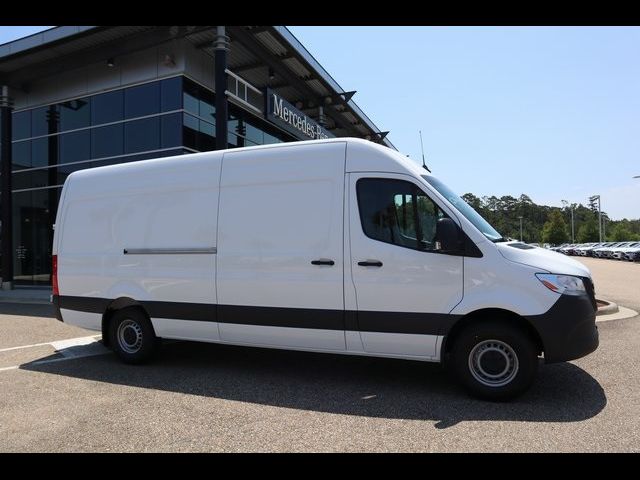 2024 Mercedes-Benz Sprinter Base