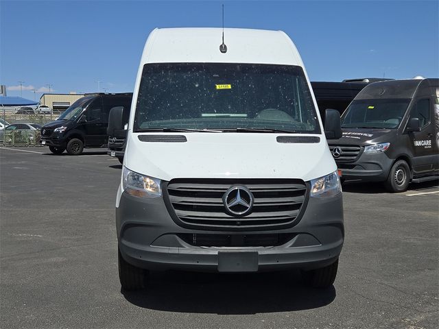 2024 Mercedes-Benz Sprinter Base