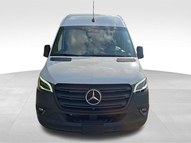 2024 Mercedes-Benz Sprinter Base