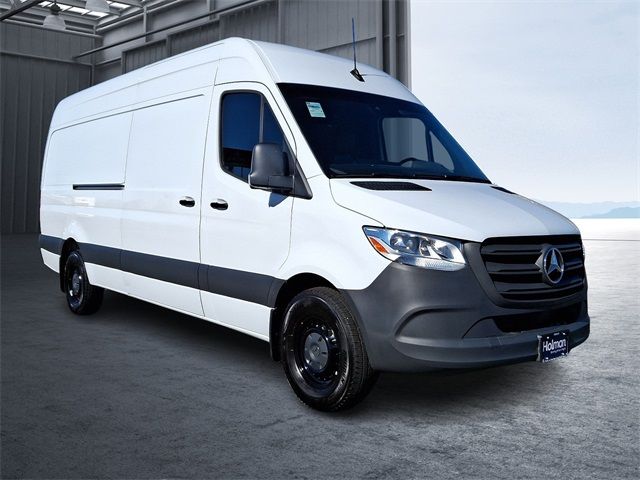 2024 Mercedes-Benz Sprinter Base