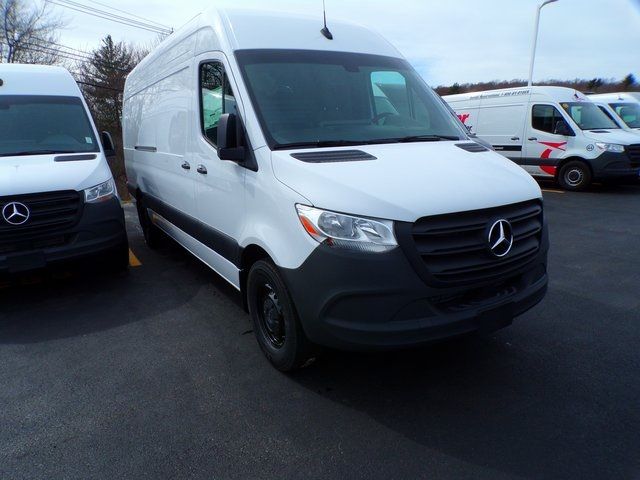 2024 Mercedes-Benz Sprinter Base