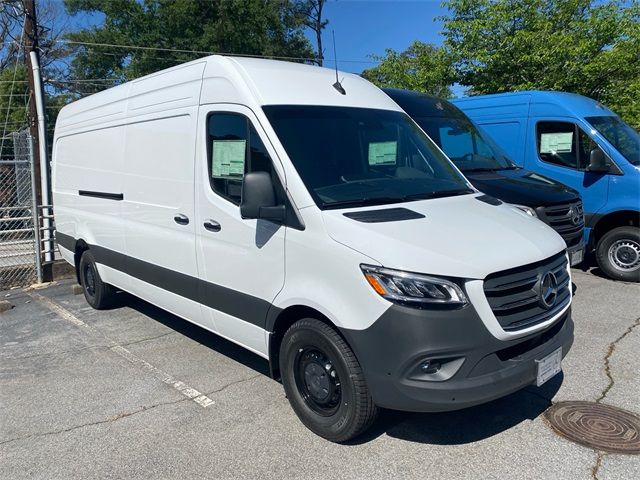 2024 Mercedes-Benz Sprinter Base