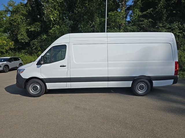 2024 Mercedes-Benz Sprinter Base