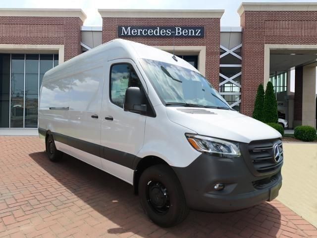 2024 Mercedes-Benz Sprinter Base