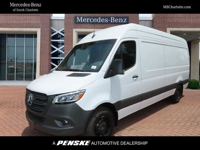 2024 Mercedes-Benz Sprinter Base