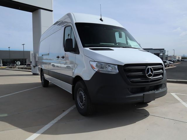 2024 Mercedes-Benz Sprinter Base