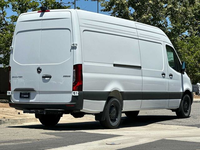 2024 Mercedes-Benz Sprinter Base