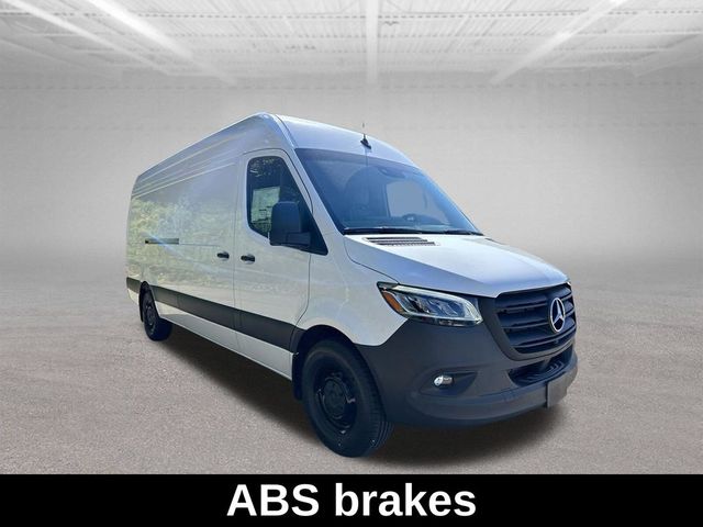 2024 Mercedes-Benz Sprinter Base