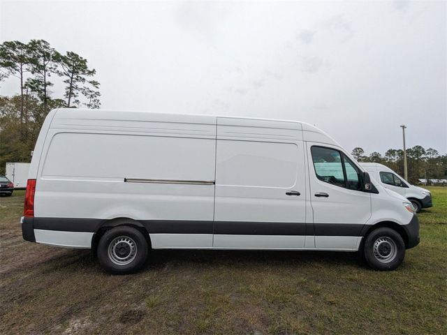 2024 Mercedes-Benz Sprinter Base