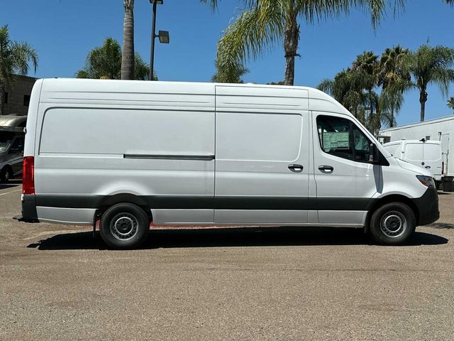 2024 Mercedes-Benz Sprinter Base