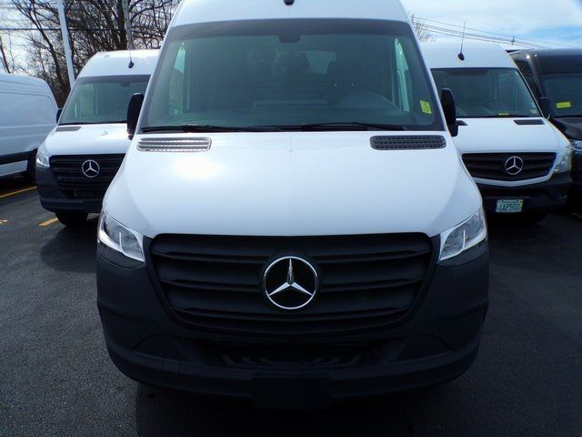 2024 Mercedes-Benz Sprinter Base