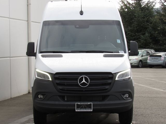 2024 Mercedes-Benz Sprinter Base