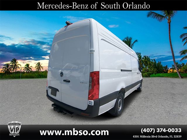 2024 Mercedes-Benz Sprinter Base