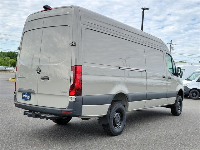 2024 Mercedes-Benz Sprinter Base