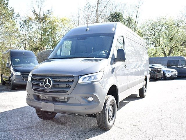 2024 Mercedes-Benz Sprinter Base