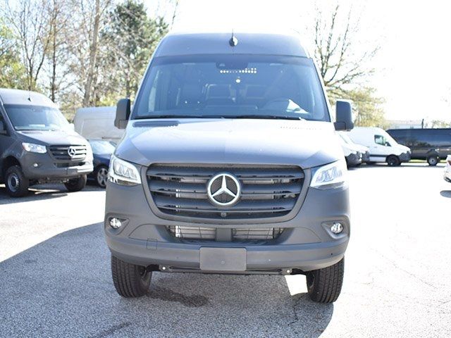 2024 Mercedes-Benz Sprinter Base