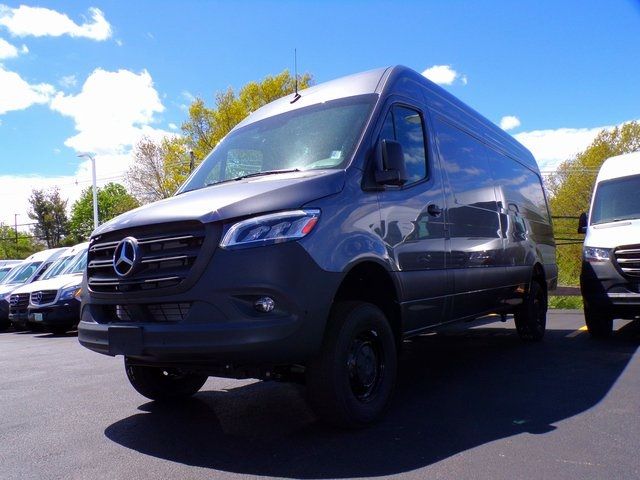 2024 Mercedes-Benz Sprinter Base