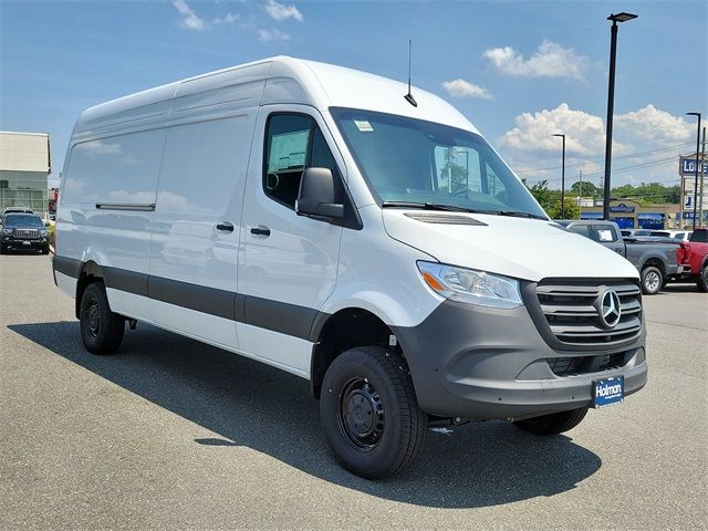 2024 Mercedes-Benz Sprinter Base