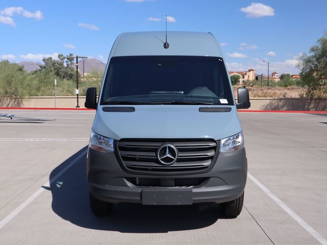 2024 Mercedes-Benz Sprinter Cargo