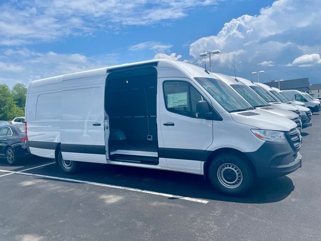 2024 Mercedes-Benz Sprinter Cargo