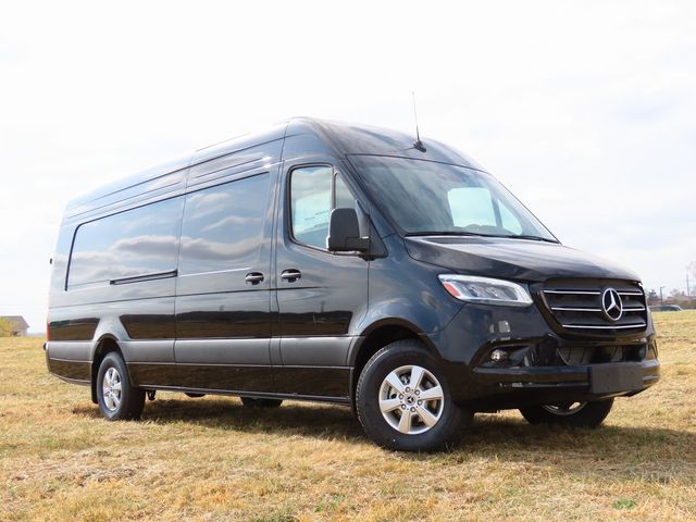 2024 Mercedes-Benz Sprinter Cargo